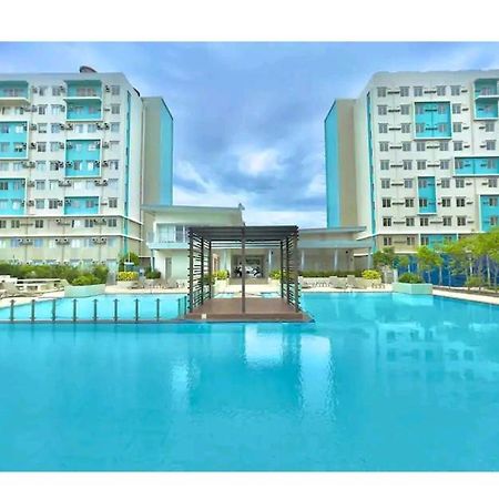 Condotel DC Dumaguete City Eksteriør billede