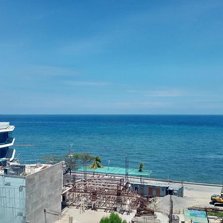 Condotel DC Dumaguete City Eksteriør billede