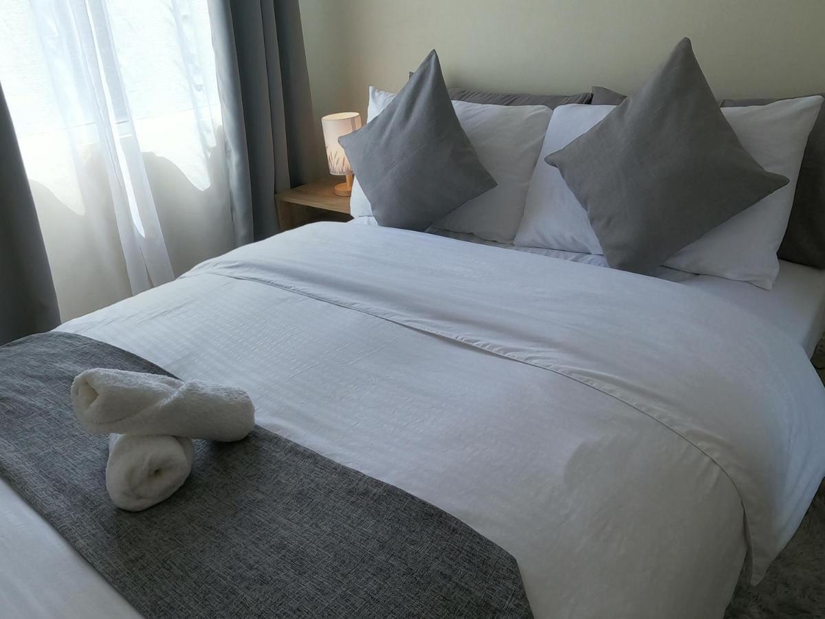 Condotel DC Dumaguete City Eksteriør billede