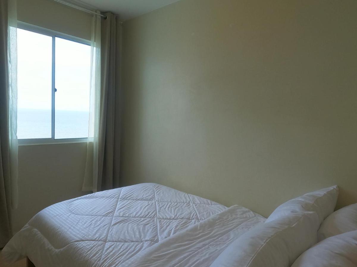 Condotel DC Dumaguete City Eksteriør billede