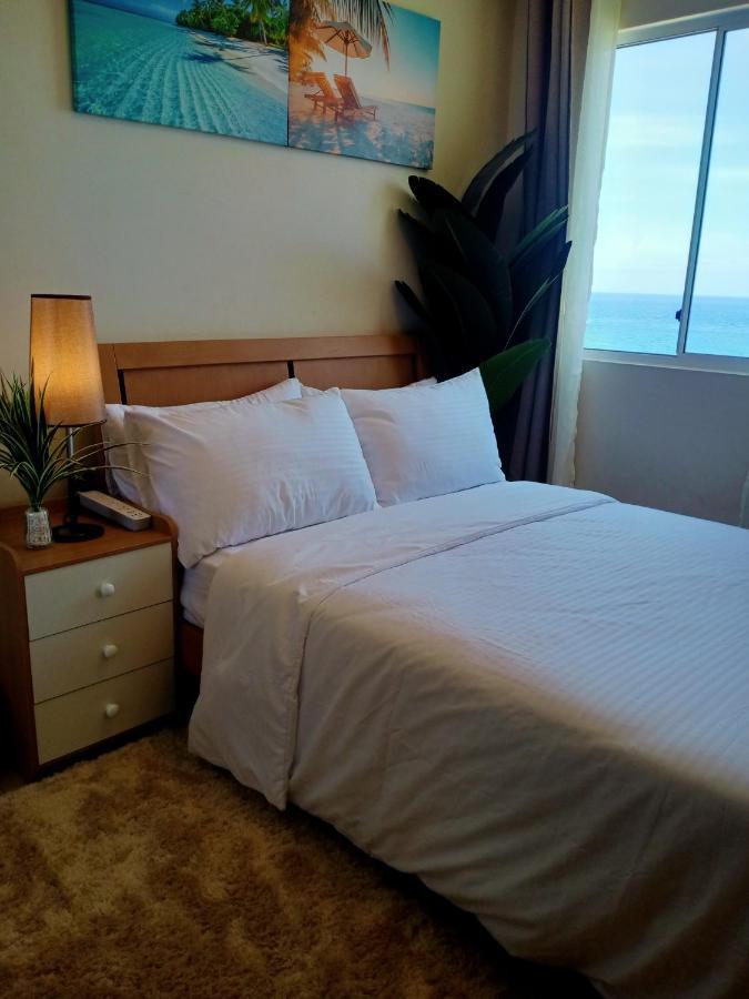 Condotel DC Dumaguete City Eksteriør billede